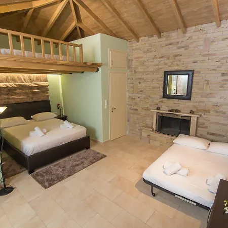 Holiday home Diamond View Maisonette